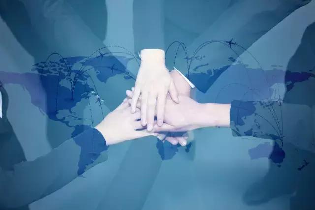 豆尚国际加盟创业模式：扶上马，保全程