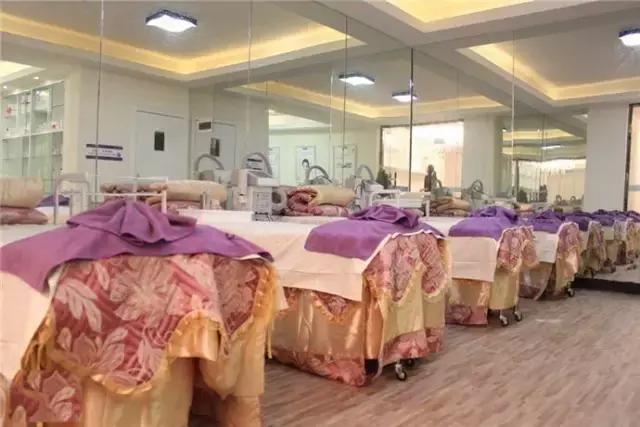 为什么祛痘市场会持续扩大？